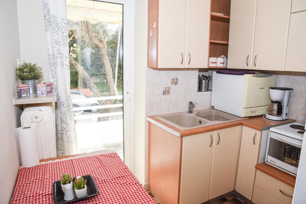 Sunny And Quiet 1 Bedroom Apt Athen Exterior foto